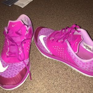 Nike sneakers,good condition